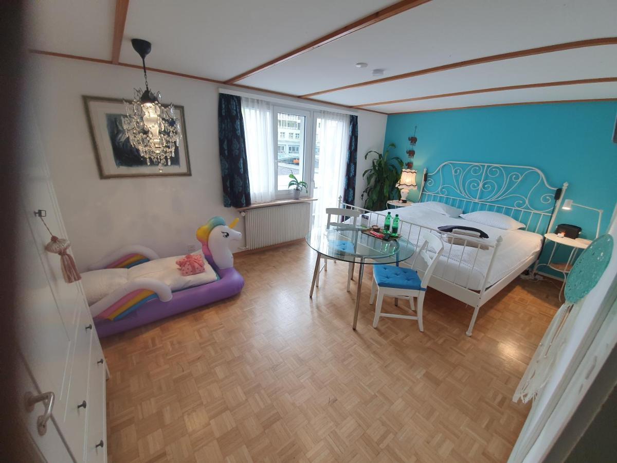 Bnb Haus Weibel Landquart Exteriör bild