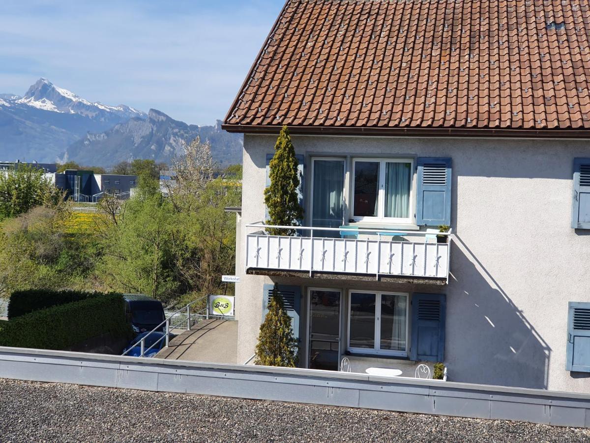 Bnb Haus Weibel Landquart Exteriör bild